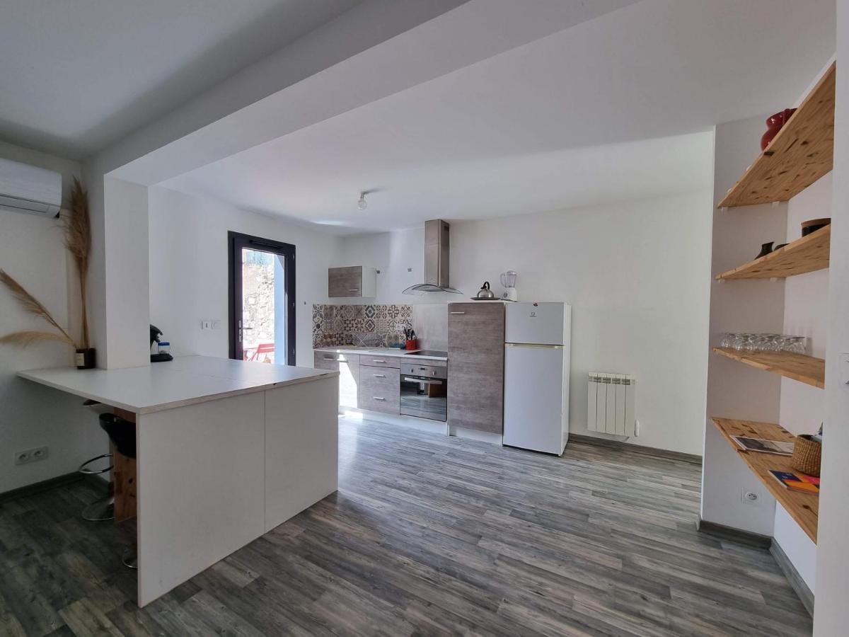 T2 Avec Terrasse 25M², Garage, Plein Centre-Ville Narbonne Kültér fotó